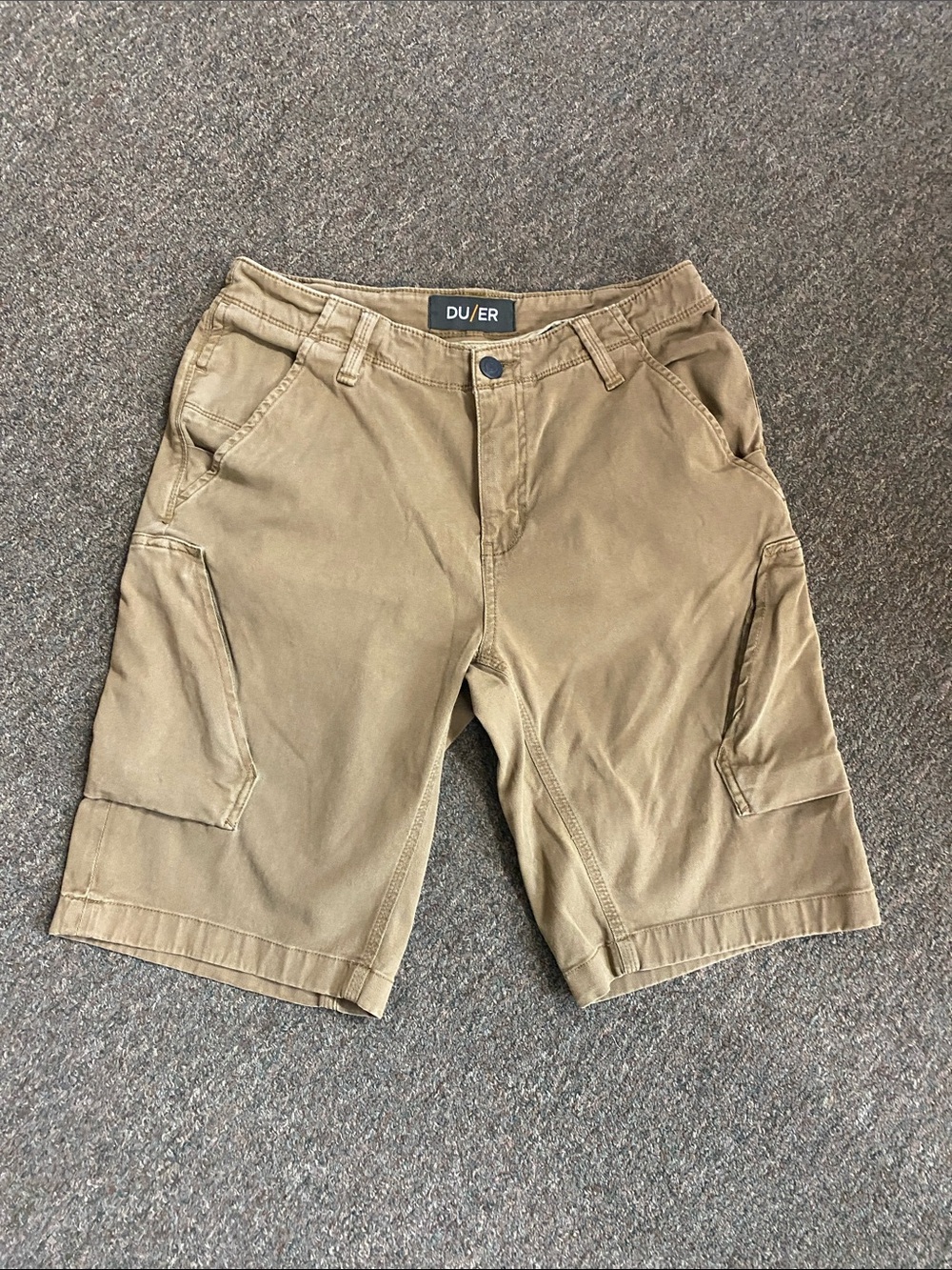 DU/ER Men's Tan Cargo Shorts — Rugged Everyday Utility